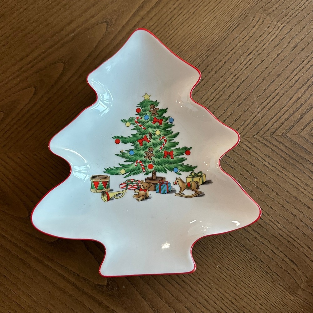 Shibata Japan Fine Porcelain Christmas Tree Candy Dish Trinket Tray Red Rim 8in